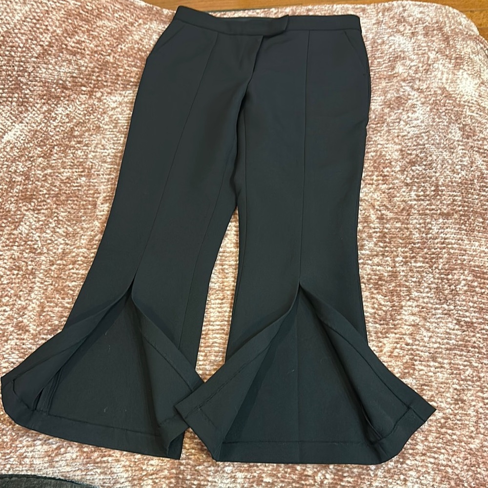 NWOT Robert Rodriguez Elegant Black Women's leisure Slit leg Pants Size 0